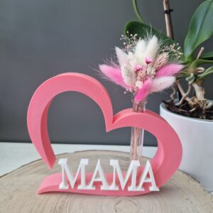 "mama" in hart met vaasje droogbloemen