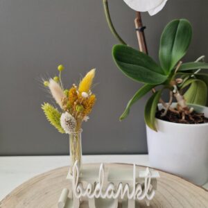 Bedankt JUF (khaki-wit) met droogbloemen