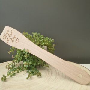 Houten spatel "Love at first bite"